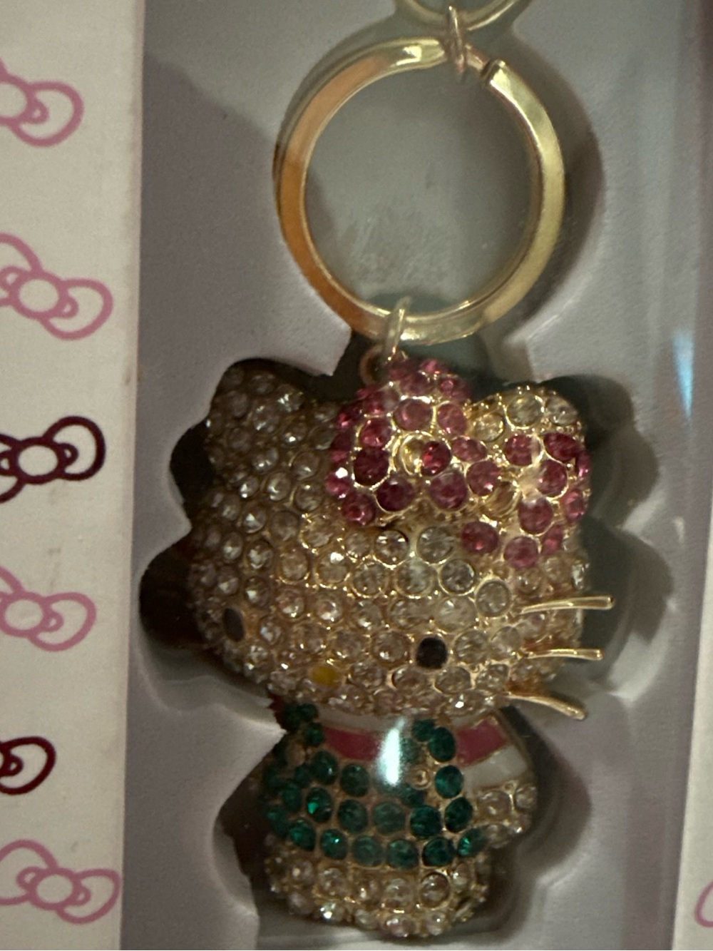 Hello Kitty Keychain - Picture 7 of 11